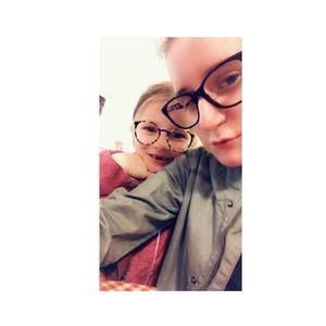 Meet your Posher, Natalie